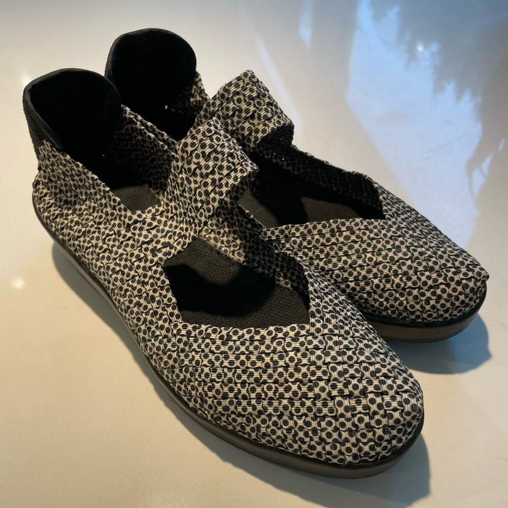 Bernie Mev Comfi Mary Jane Slip On Shoes - Size 38